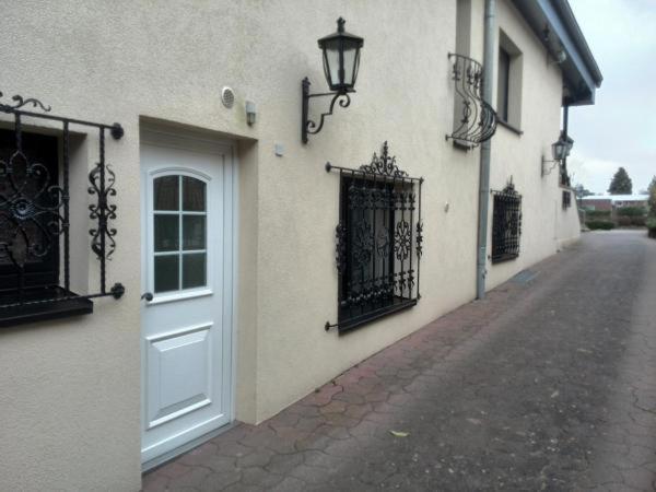Uni - Luebeck Appartement Gross Gronau Ngoại thất bức ảnh